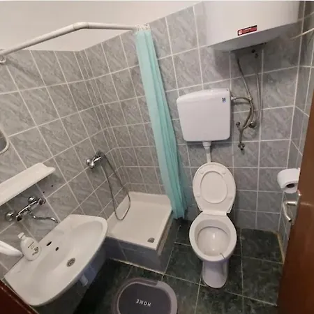 Studio-app Iva, Balcony With Sea View - 50 M From Apartamento