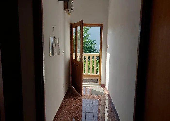 Studio-app Iva, Balcony With Sea View - 50 M From Διαμέρισμα *
